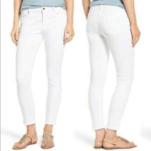 SOLD**Michael Michael Kors Skinny Jeanw Mid Rise
